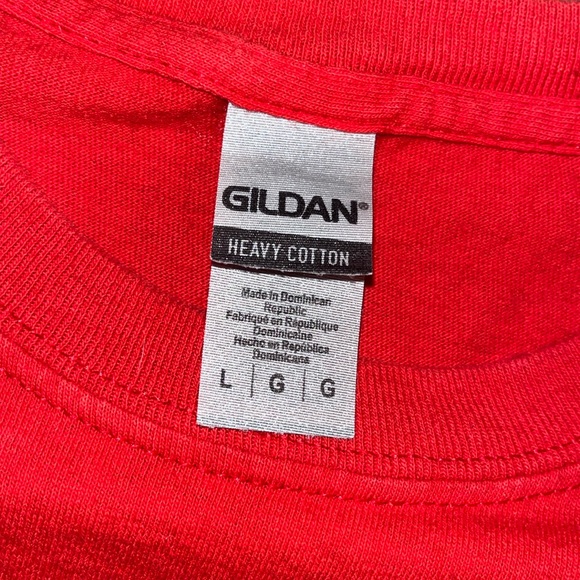 Gildan graphic t-shirt, size large, red - Picture 5 of 6